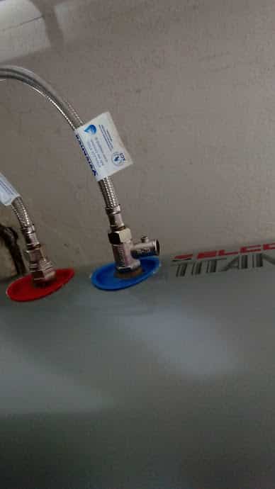 Υδραυλικοι ΥΔΡΕΥΕΙΝ ELCO Titan