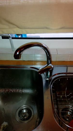 ΥΔΡΑΥΛΙΚΟΙ - ΥΔΡΕΥΕΙΝ