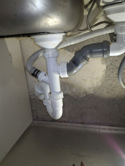 ΥΔΡΑΥΛΙΚΟΙ - ΥΔΡΕΥΕΙΝ