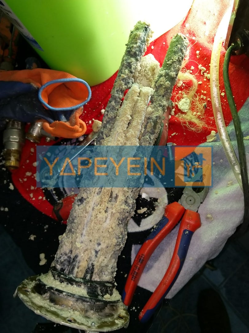 ΥΔΡΕΥΕΙΝ Υδραυλικοι Αθήνα εκτέλεση συντήρησης Ηλεκτρικού Θερμοσιφωνα ELCO TITAN www.idrevin.gr 2117702013