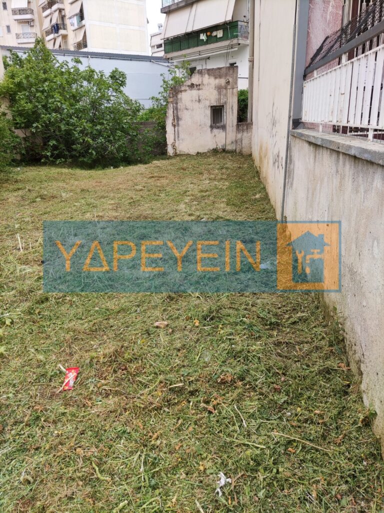 Κοπή χόρτων