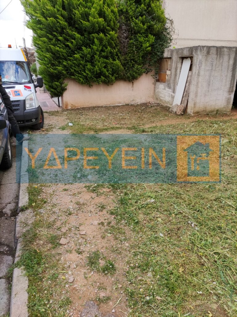 Κοπή χόρτων