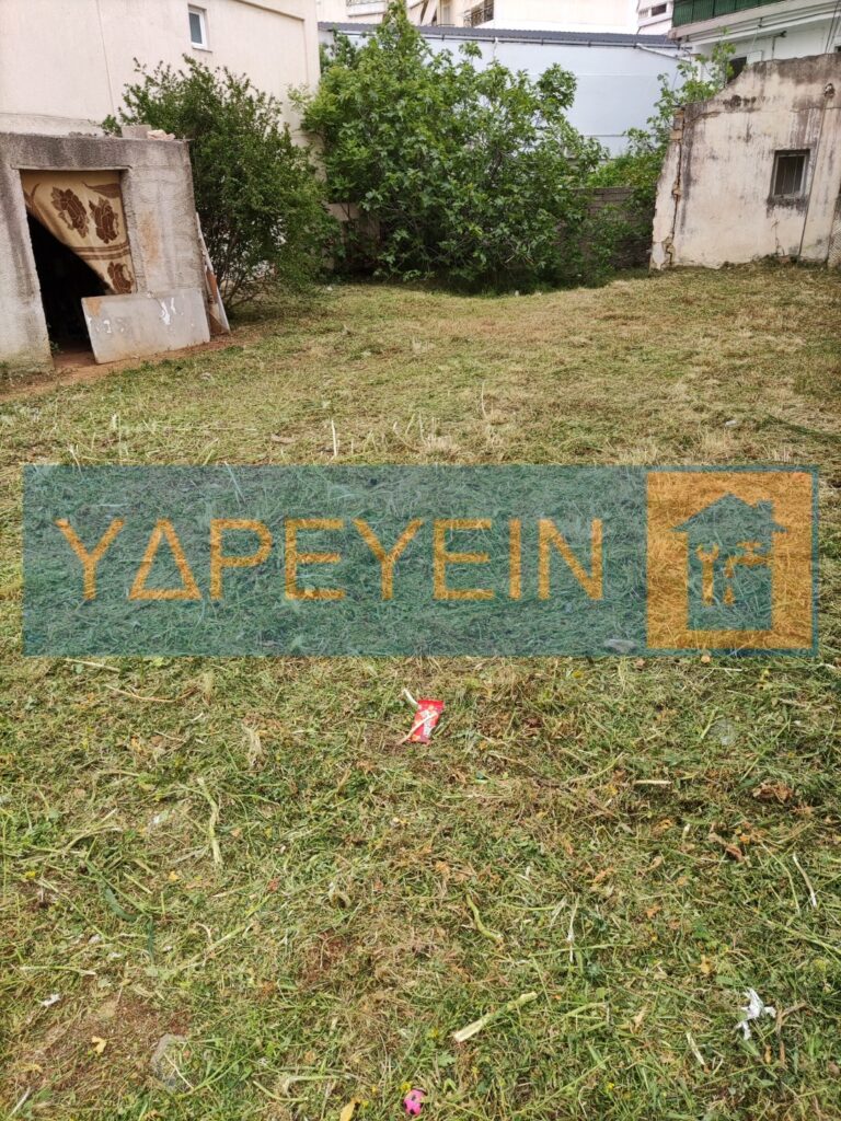 Κοπή χόρτων