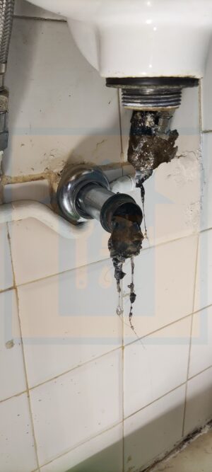 Απόφραξη νιπτήρα